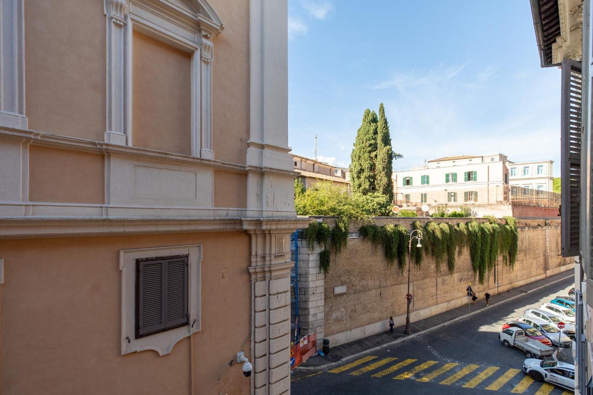 Iflat Bright Brand New 3-Bedroom Apt In Monti Rome Exterior photo